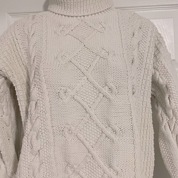 Off white cable knit cotton sweater by Karuba size small - Picture 3 of 4